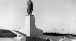 Памятник И.В. Сталину. Демонтирован в 1961г. в процессе десталинизации. Достопримечательности и экскурсии Волгограда.