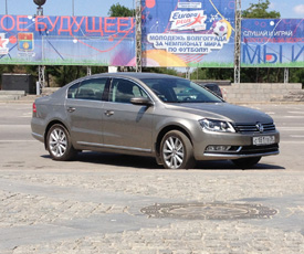 Аренда автомобиля представительского класса Volkswagen Passat в Волгограде.
